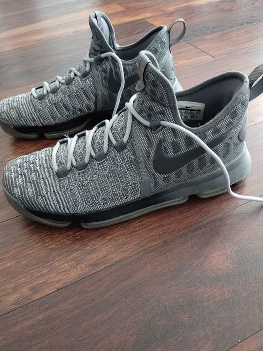 Мъжки обувки намалени по 10 20€