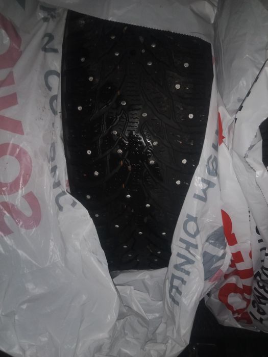 Продам Покрышки.