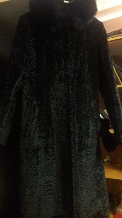 Продам пальто женские