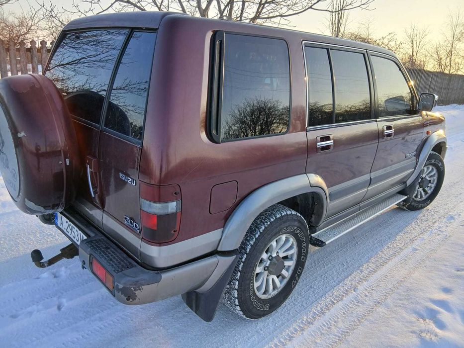 Isuzu Trooper 3.0 dohc automatic