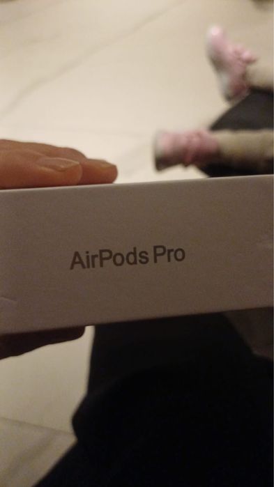 Продам AirPods Pro 2 новые в упаковке