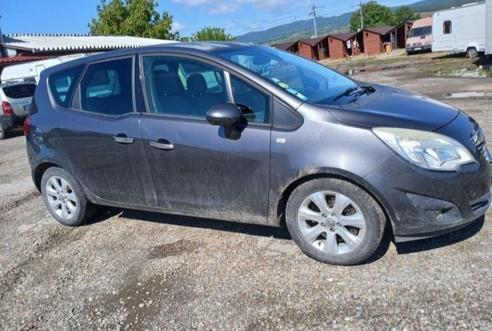 Opel Meriva 2013 la 1999euro