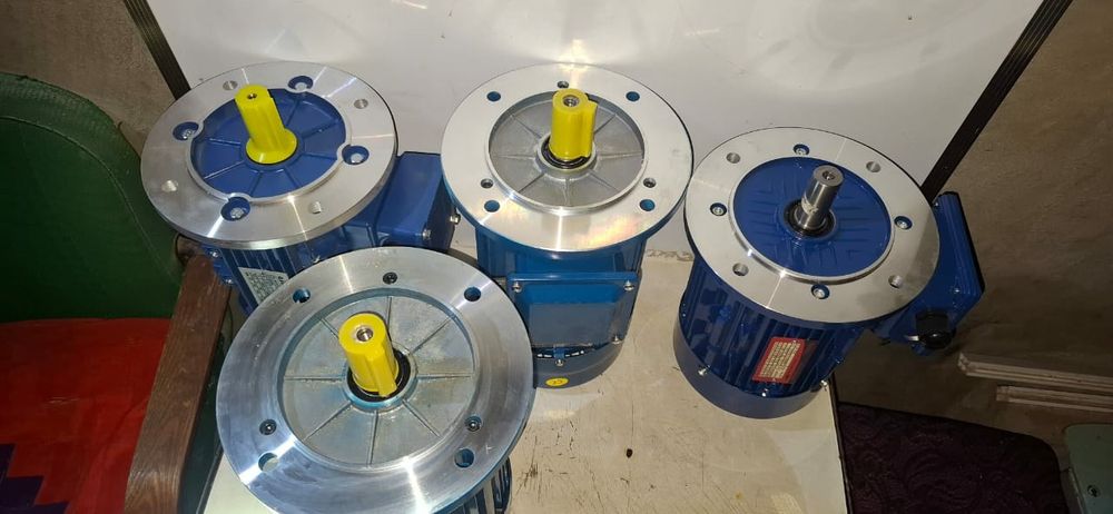 Электродвигатель 1.5 кв 1400 об