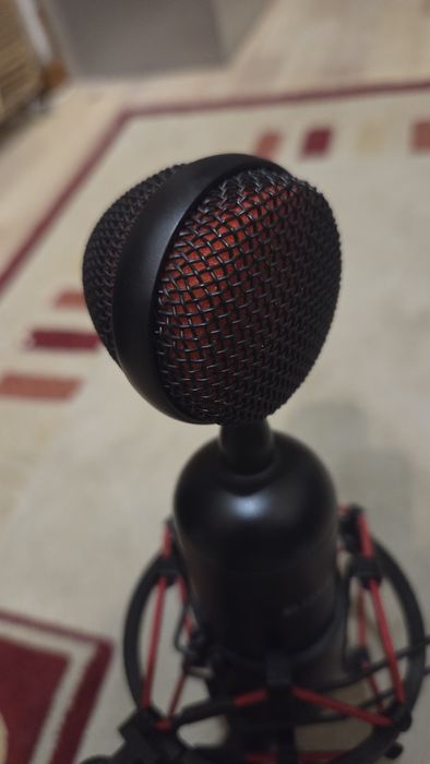 Микрофон  Elocuence