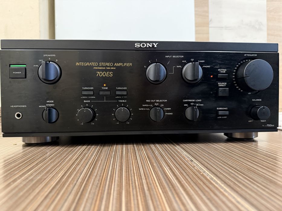 Sony TA-F700es Качествен стерео усилвател