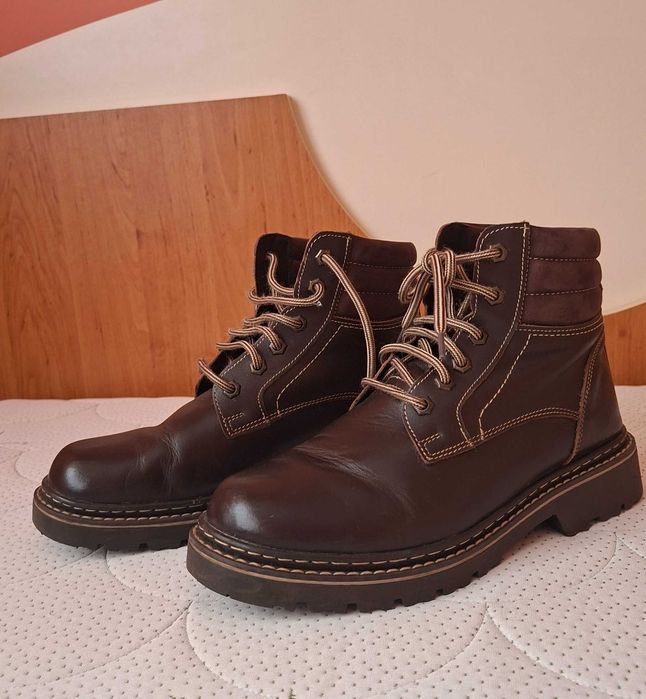 Ghete  din piele