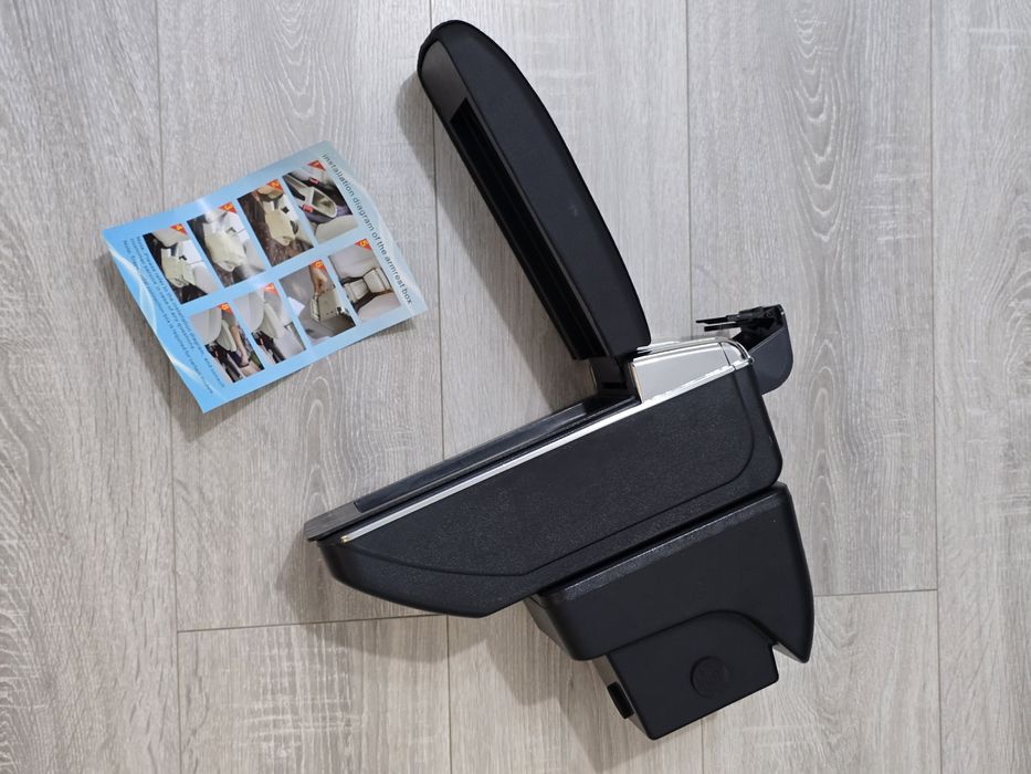 Cotieră centrală cu spațiu de depozitare pentru Seat Arona