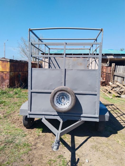 Продап прицеп коневозка