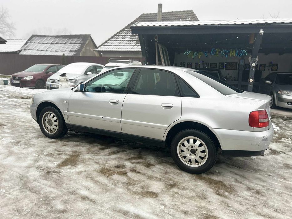 Vand sau Schimb Audi A4