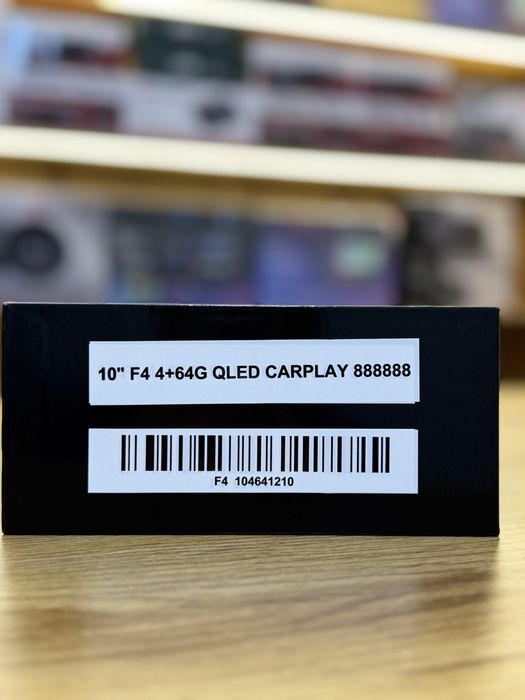 F4 Original 4+64 QLED 700.000