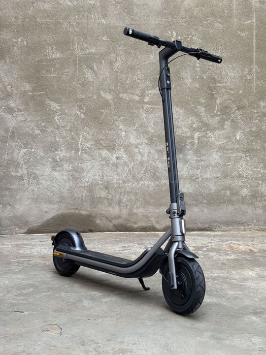 Электросамокат Yadea Starto 350W, для города, складной, 25 км/ч