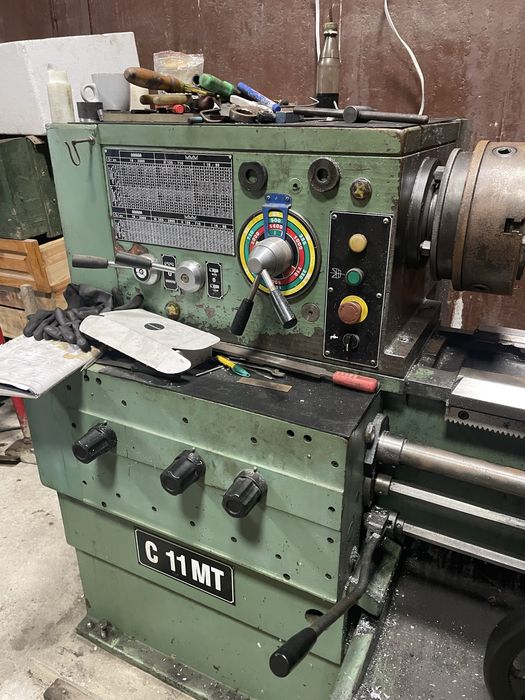 универсален струг C11MТ