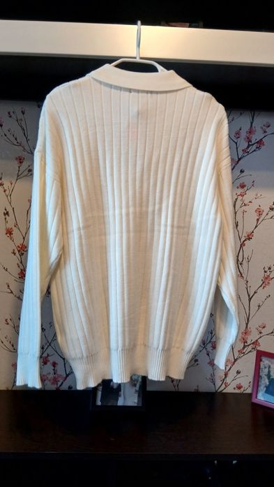 Pulover damă de la New Yorker