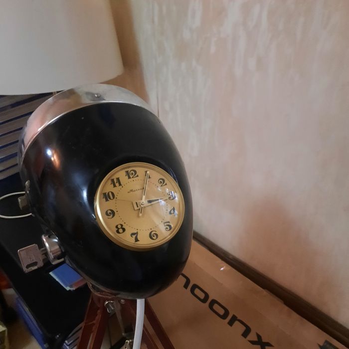 Фара светильниклампа