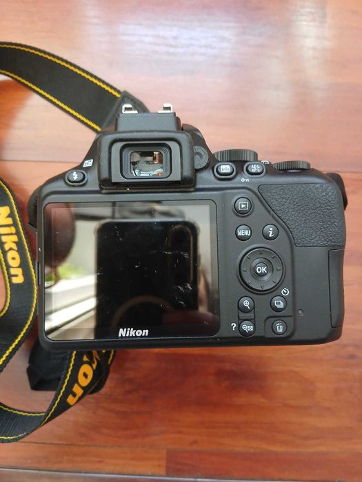 Aparat DSLR Nikon D3500, 24.2 mp, negru + Obiectiv AF-P 18-55mm VR