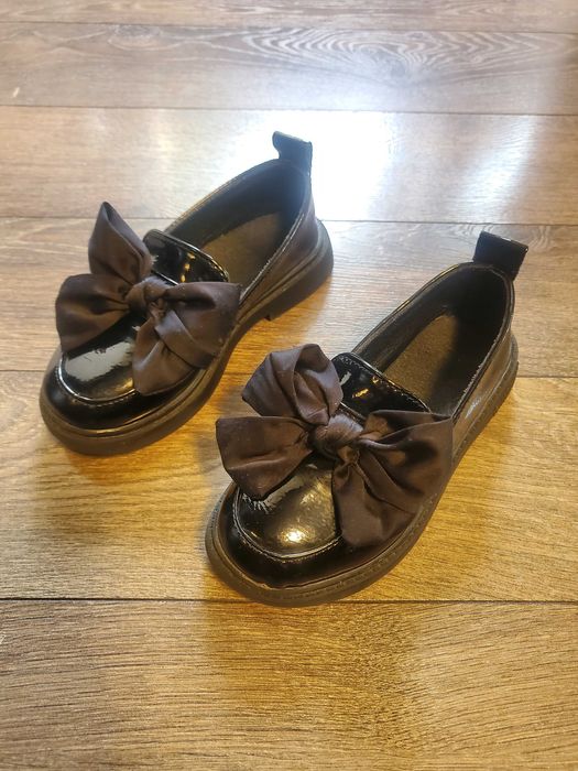 Елегантни обувки ботуши маратонки Marks & Spenser 26,27,28,29,31