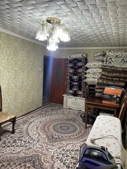 Продаю квартиру 3/5/5 учтепа 24 квартал.