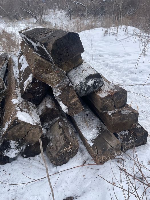 Шпал старый б/у.