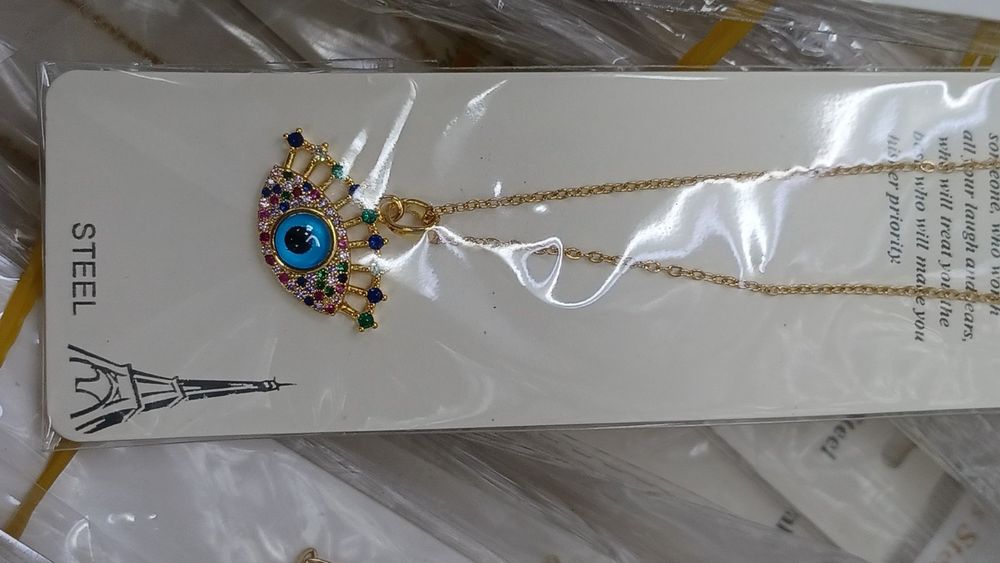 Медицинска стомана не променя цвета си