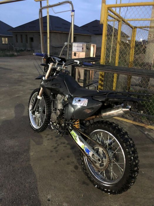 Продам эндуро 06