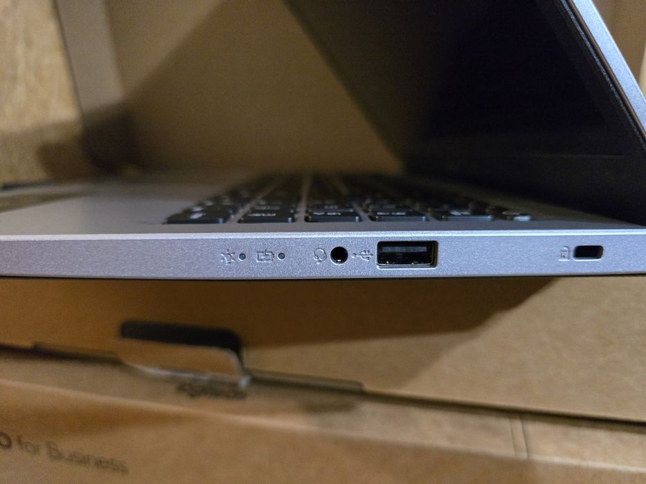 НОВ!!! Лаптоп Acer Aspire 3 A315-58-7122 с 15,6-инчов Full HD IPS екран (Intel Core i7-1165G7, 12 GB RAM,512 GB SSD,Windows 11)–AZERTY клавиатура,сив