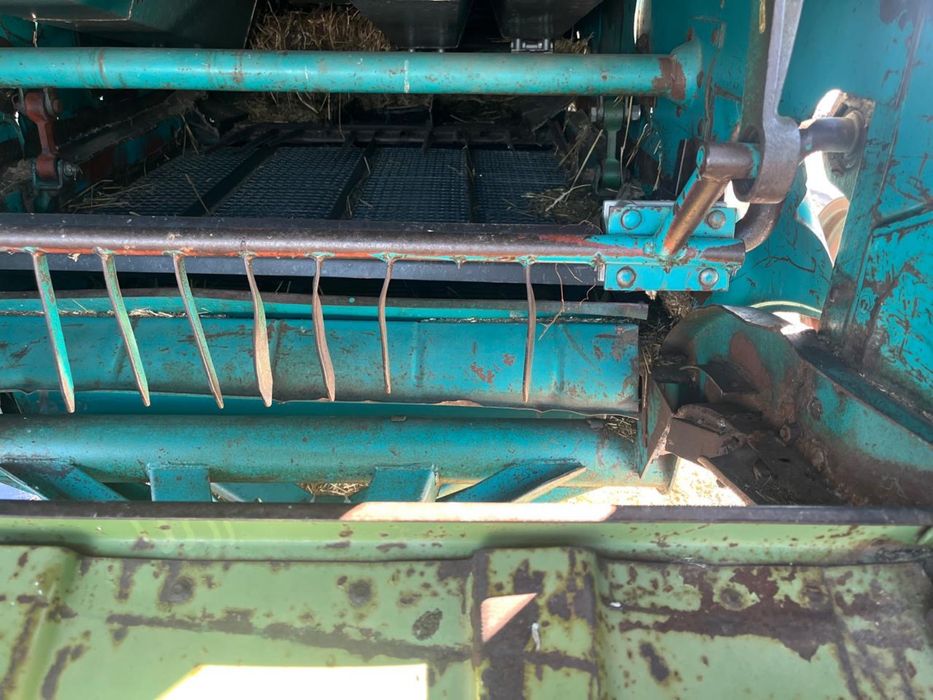 Продам комбайн на ходу