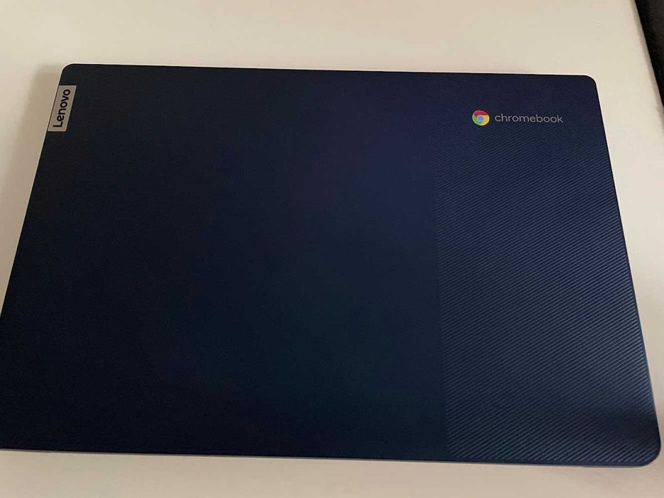 Laptop Lenovo Slim 3 Chromebook 14'' 64gb storage 4gb RAM