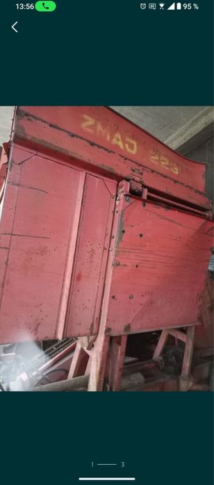Vand/schimb cu auto culegator porumb Zmaj 223