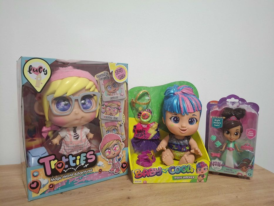 Vand lot cu 3 papusi ( Trotties - Lucy, Roxie Rocker si Nella printesa cavaler)