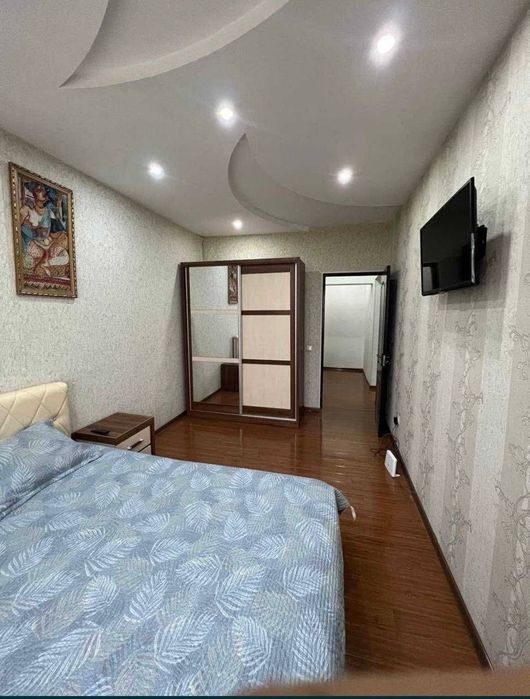 Продаётся 2/4/9 квартира,метро Ойбек,ор Савдогар банк