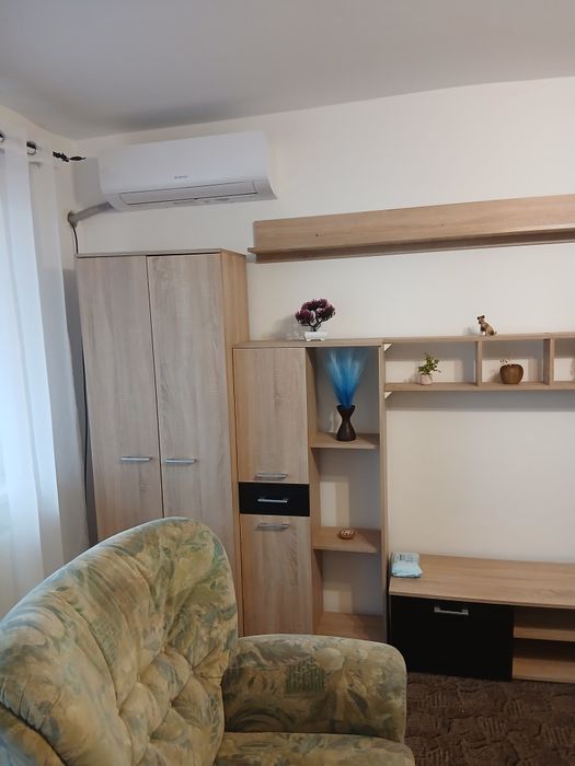 Apartament de închiriat