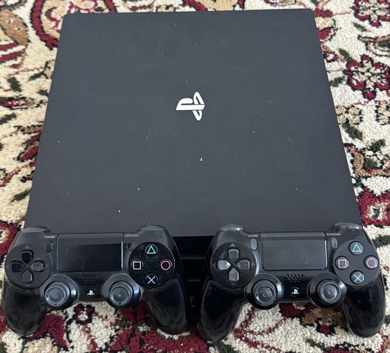 Playstation 4 Pro с минусом
