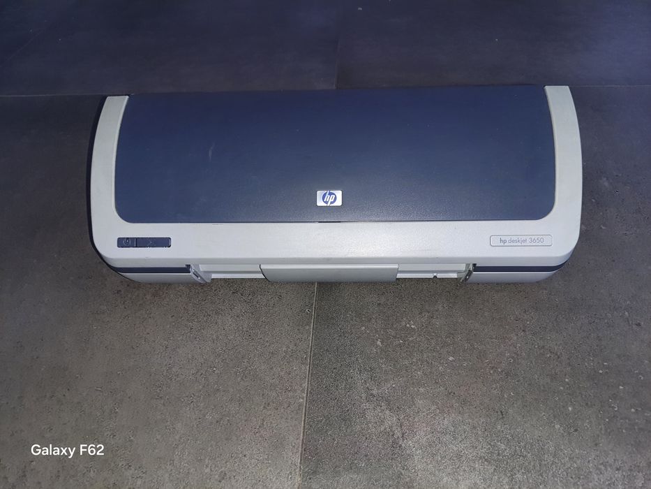 Vand imprimanta HP deskjet 3650