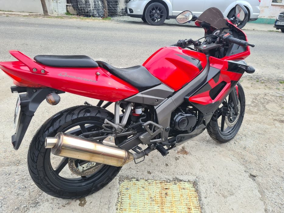 Vând Motor Kymco 125cc din 2008