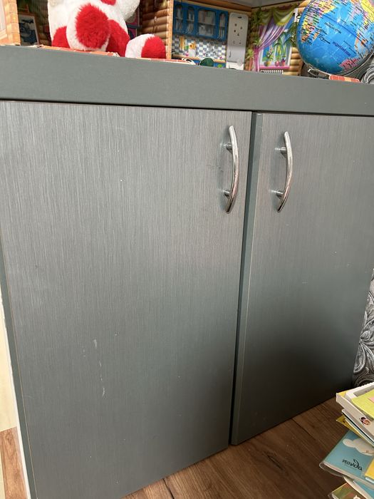 Шкаф продаётся по очень низкой цене