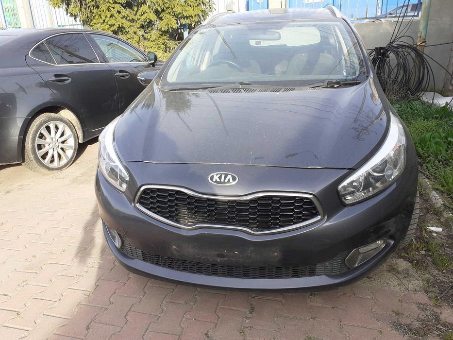 Injector Kia Ceed 1.6 crdi an 2013-  1.6 d 128cp