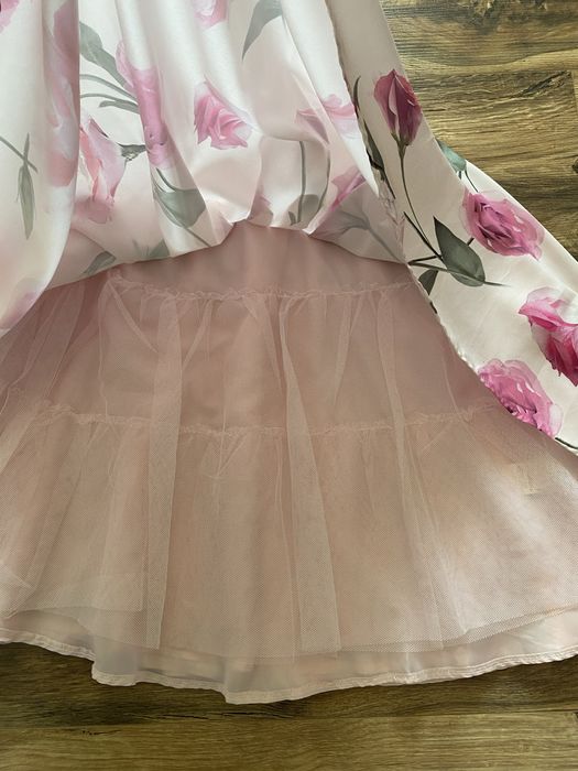 Vand Rochie eleganta