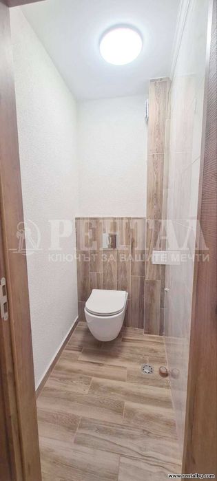 Дава се под наем Тристаен апартамент в Пловдив, Южен - 120 кв.м за 535.5 € - Снимка #10