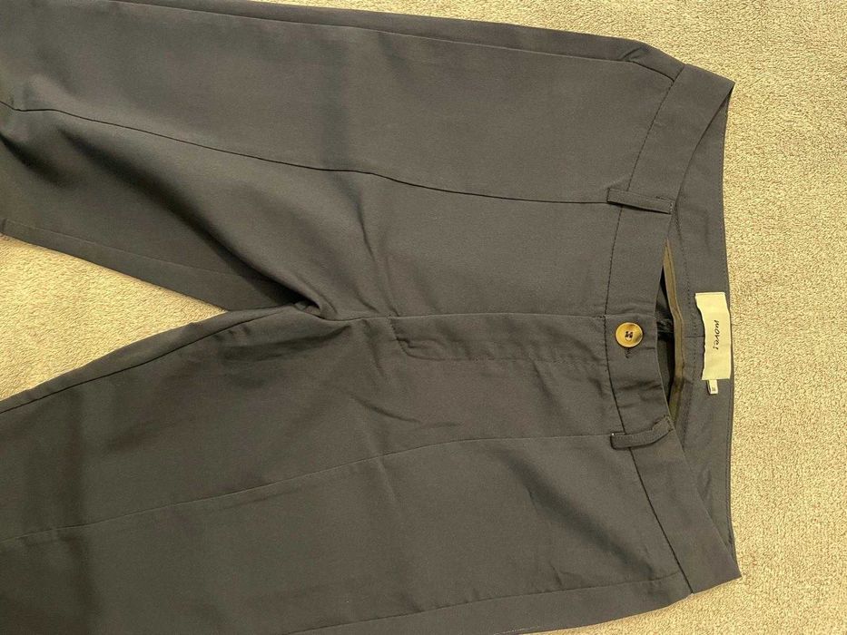 Vand pantaloni Moves bleumarin, marimea 36, noi, fara eticheta