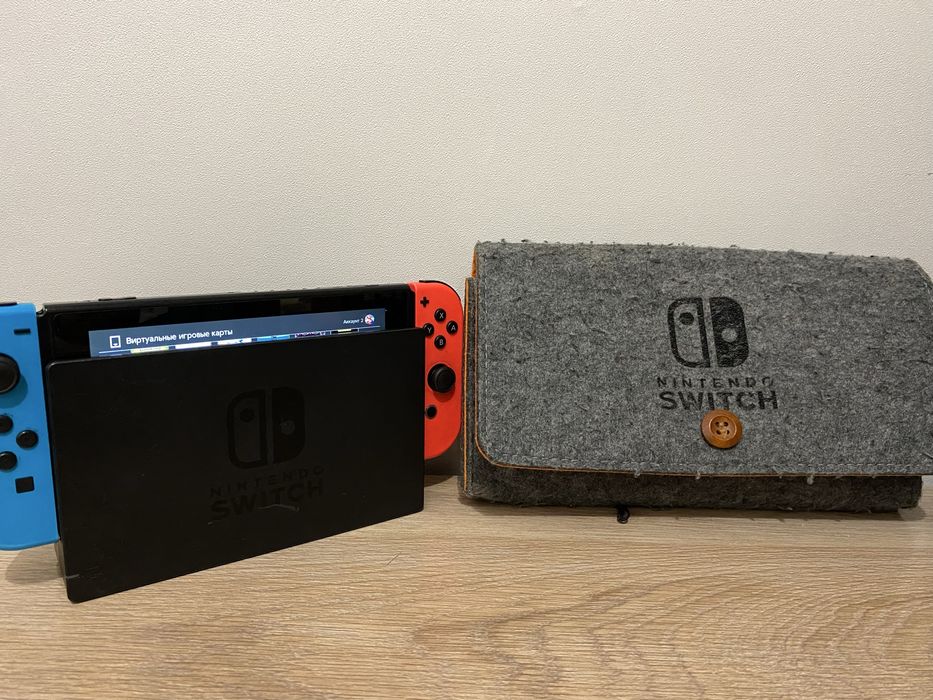 Nintendo Switch V2 Полный комплект + 2 картриджа + Pro Controller