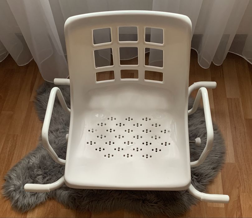 Scaun persoane varstnice sau cu handicap