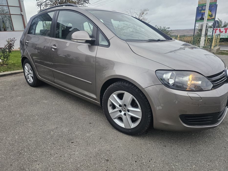 VOLKSWAGEN Golf Plus 2010 — imagine 2