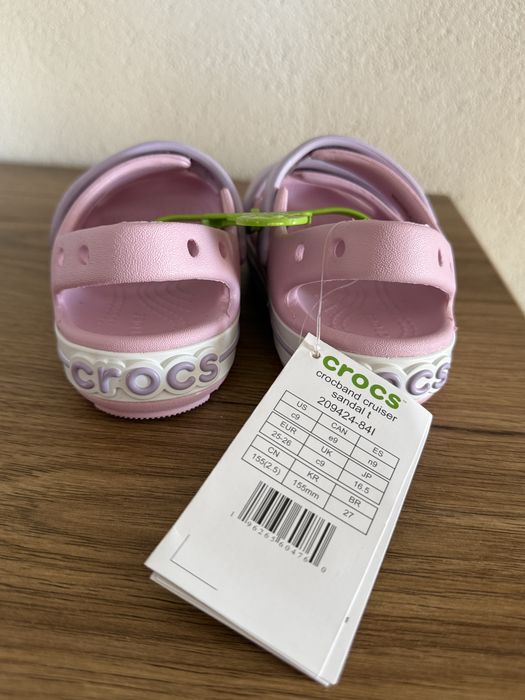 Нови сандали Crocs за момиче р-р 25-26