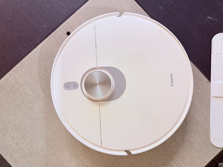 Xiaomi X20 Pro робот прахосмукачка с миене + МНОГО аксесоари