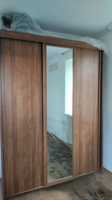 Продается шкаф для одежды