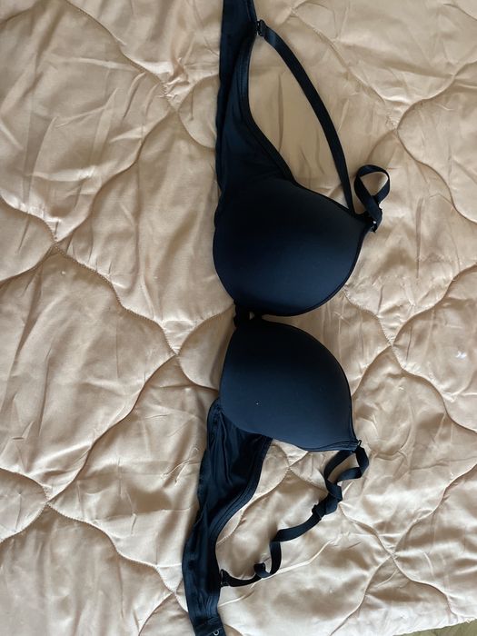 Сутиени и бюстиета