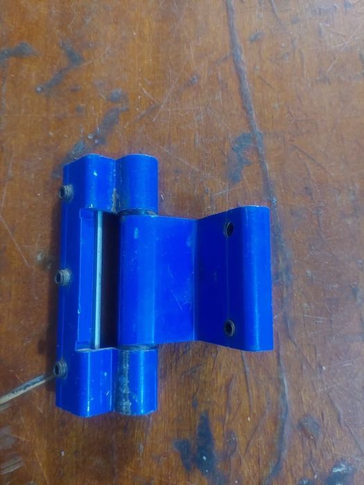 навесы на аллюминиевую дверь