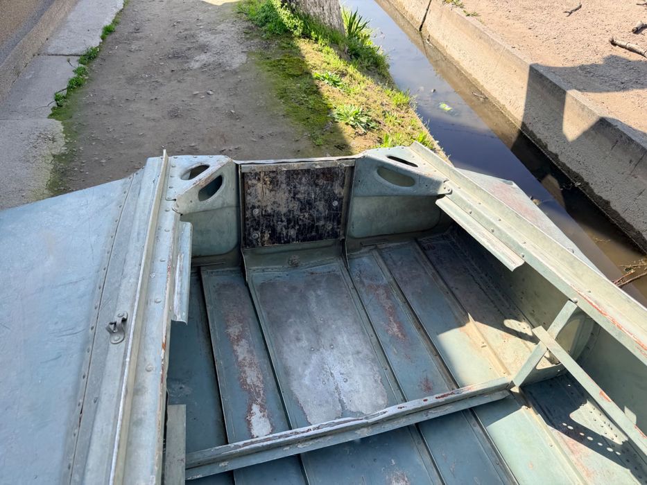 Продам лодку казанку