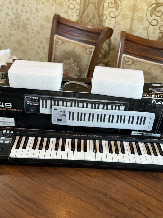 Midi клавиатура Roland A-49