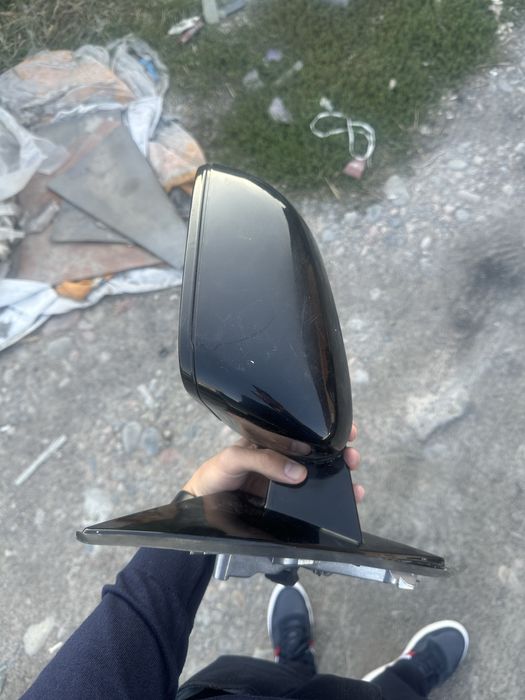 Водительское зеркало BMW G30